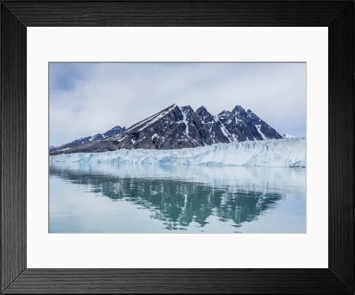 Framed Print : Reflected waters at Monacobreen, Spitsbergen, Svalbard, Norway, Scandinavia, Europe Framed Print : Reflected waters at Monacobreen, Spitsbergen, Svalbard, Norway, Scandinavia, Europe