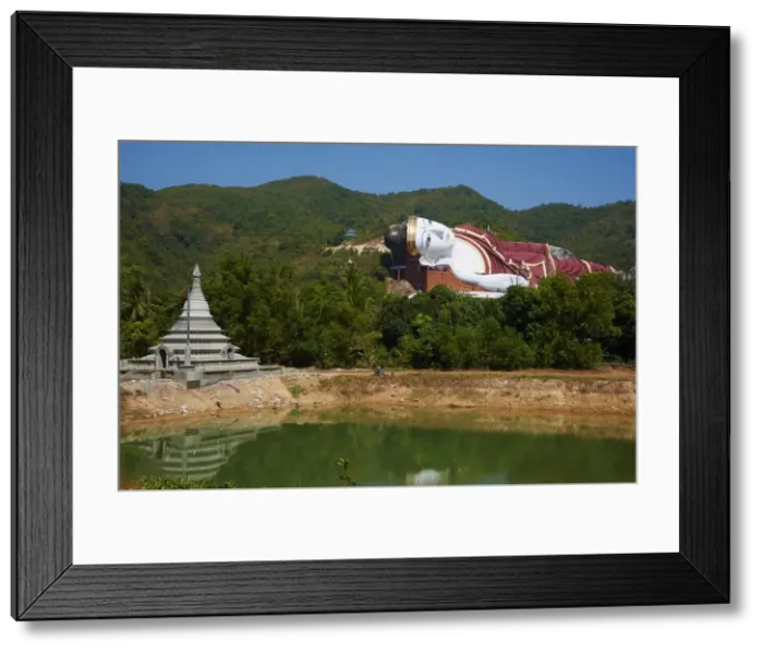 Framed Print : Sleeping Buddha, Win Sein Taw Ya, around Mawlamyine (Moulmein), Mon State, Myanmar (Burma), Asia Framed Print : Sleeping Buddha, Win Sein Taw Ya, around Mawlamyine (Moulmein), Mon State, Myanmar (Burma), Asia
