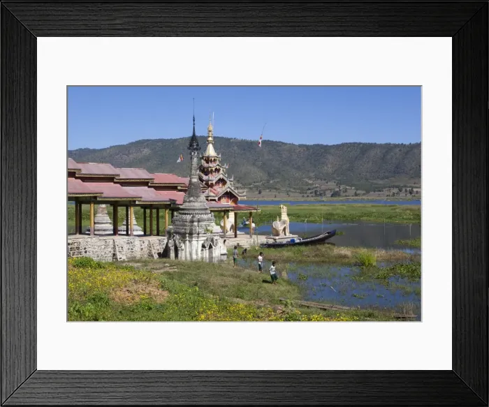 Framed Print : Tharkong Pagoda, Inle Lake, Shan State, Myanmar (Burma), Asia Framed Print : Tharkong Pagoda, Inle Lake, Shan State, Myanmar (Burma), Asia