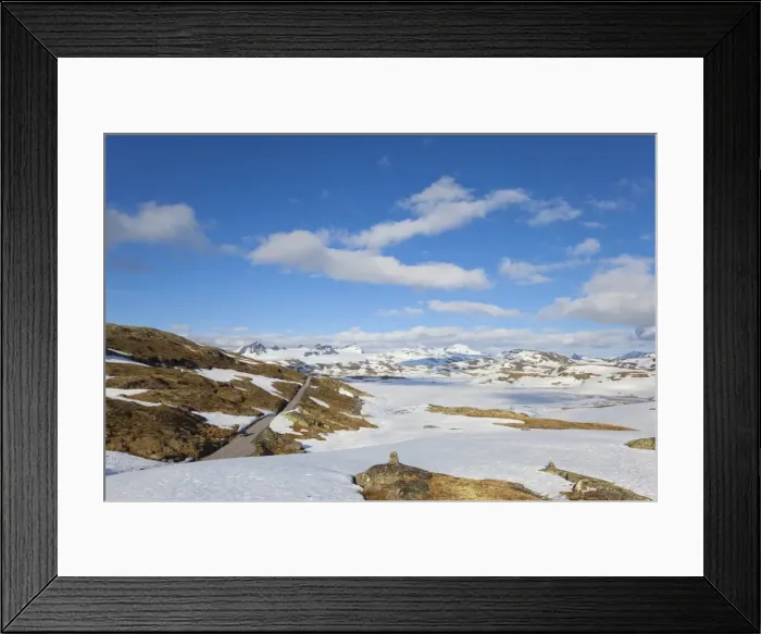 Framed Print : Snow covered plateau in the Jotunheimen National Park, Sogn og Fjordane, Norway, Scandinavia, Europe Framed Print : Snow covered plateau in the Jotunheimen National Park, Sogn og Fjordane, Norway, Scandinavia, Europe