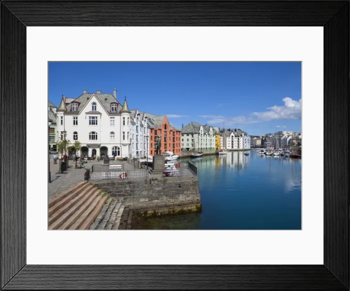 Framed Print : Old fishing warehouses in harbor, Alesund, Sunnmore, More og Romsdal, Norway, Scandinavia, Europe Framed Print : Old fishing warehouses in harbor, Alesund, Sunnmore, More og Romsdal, Norway, Scandinavia, Europe