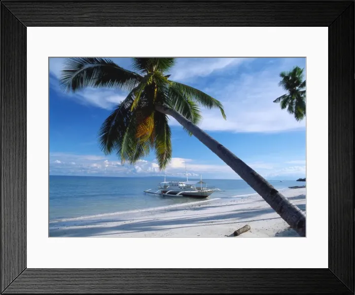 Framed Print : Outrigger Motorboat Moored on Alona Beach, Panglao, Bohol, Philippines Framed Print : Outrigger Motorboat Moored on Alona Beach, Panglao, Bohol, Philippines