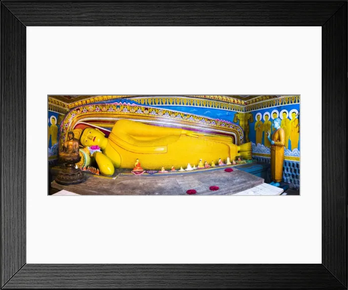 Framed Print : Golden reclining Buddha at Temple of the Tooth (Temple of the Sacred Tooth Relic) in Kandy, Sri Lanka, Asia Framed Print : Golden reclining Buddha at Temple of the Tooth (Temple of the Sacred Tooth Relic) in Kandy, Sri Lanka, Asia
