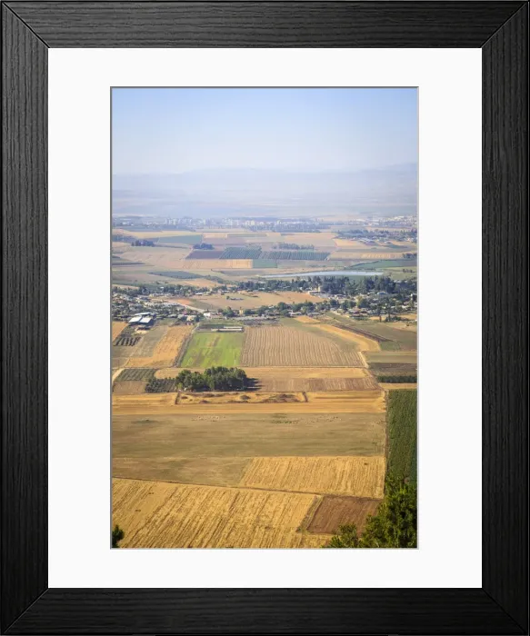 Framed Print : A view over Jezreel Valley from Mount Precipice, Nazareth, Galilee region, Israel, Middle East Framed Print : A view over Jezreel Valley from Mount Precipice, Nazareth, Galilee region, Israel, Middle East