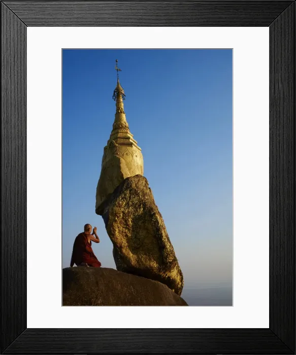 Framed Print : Buddhist monk praying at the Golden Rock of Nwa La Bo, Mawlamyine (Moulmein), Mon State, Myanmar (Burma), Asia Framed Print : Buddhist monk praying at the Golden Rock of Nwa La Bo, Mawlamyine (Moulmein), Mon State, Myanmar (Burma), Asia