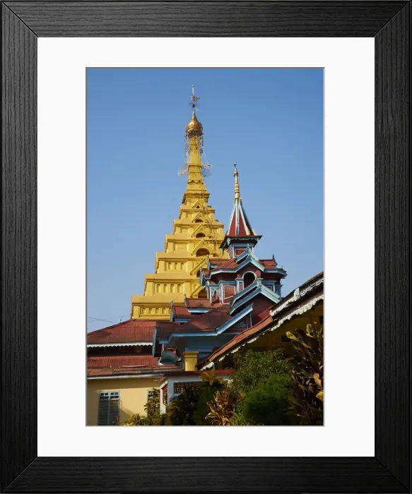 Framed Print : Mahamuni Paya temple and monastery, Mawlamyine (Moulmein), Mon State, Myanmar (Burma), Asia Framed Print : Mahamuni Paya temple and monastery, Mawlamyine (Moulmein), Mon State, Myanmar (Burma), Asia