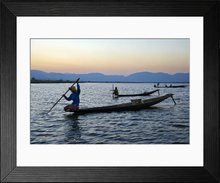 Framed Print : Fisherman on Inle Lake, Shan State, Myanmar (Burma), Asia