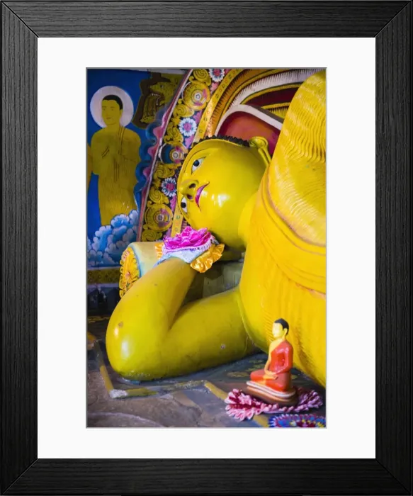 Framed Print : Golden reclining Buddha at Temple of the Tooth (Temple of the Sacred Tooth Relic) in Kandy, UNESCO World Heritage Site, Sri Lanka, Asia Framed Print : Golden reclining Buddha at Temple of the Tooth (Temple of the Sacred Tooth Relic) in Kandy, UNESCO World Heritage Site, Sri Lanka, Asia