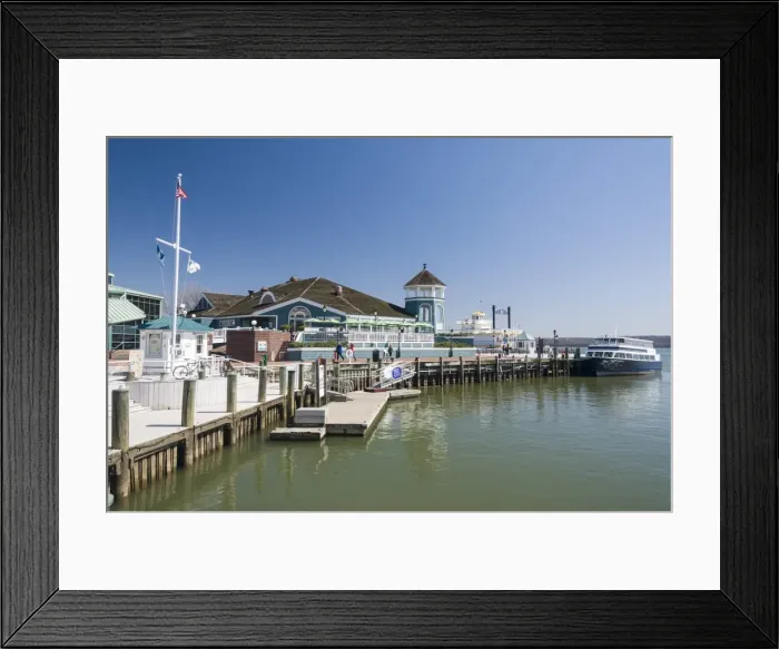 Framed Print : Marina and waterfront of Old Town, Alexandria, Virginia, United States of America, North America Framed Print : Marina and waterfront of Old Town, Alexandria, Virginia, United States of America, North America