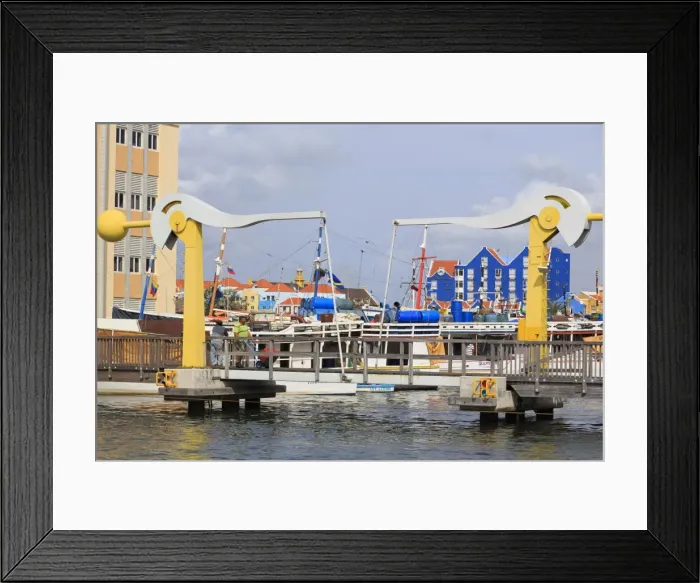 Framed Print : Smith Bridge, Punda District, Willemstad, Curacao, West Indies, Netherlands Antilles, Caribbean, Central America Framed Print : Smith Bridge, Punda District, Willemstad, Curacao, West Indies, Netherlands Antilles, Caribbean, Central America