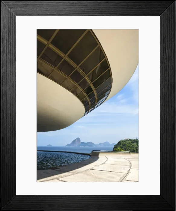 Framed Print : Niemeyer Museum of Contemporary Arts, and view over Sugar Loaf and Guanabara Bay, Niteroi, Rio de Janeiro, Brazil, South America Framed Print : Niemeyer Museum of Contemporary Arts, and view over Sugar Loaf and Guanabara Bay, Niteroi, Rio de Janeiro, Brazil, South America