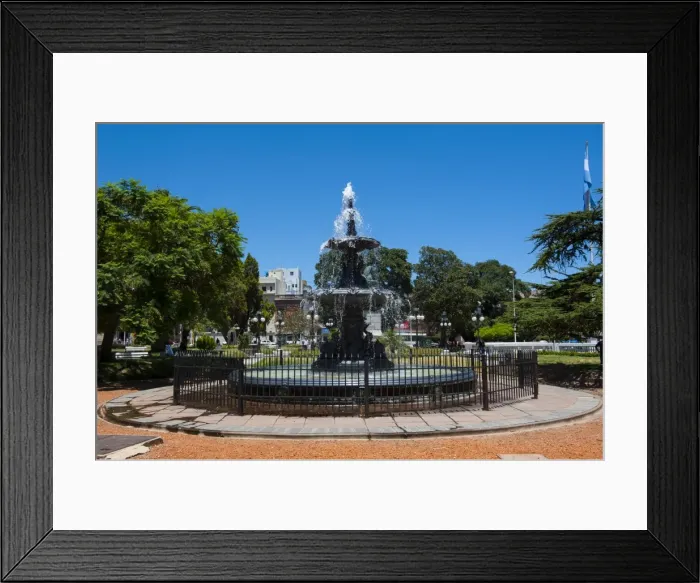 Framed Print : Fountain in the center of Parana, Entre Rios, Argentina, South America Framed Print : Fountain in the center of Parana, Entre Rios, Argentina, South America