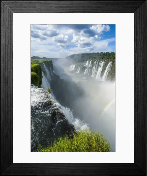 Framed Print : Foz de Iguazu (Iguacu Falls), Iguazu National Park, UNESCO World Heritage Site, Argentina, South America Framed Print : Foz de Iguazu (Iguacu Falls), Iguazu National Park, UNESCO World Heritage Site, Argentina, South America