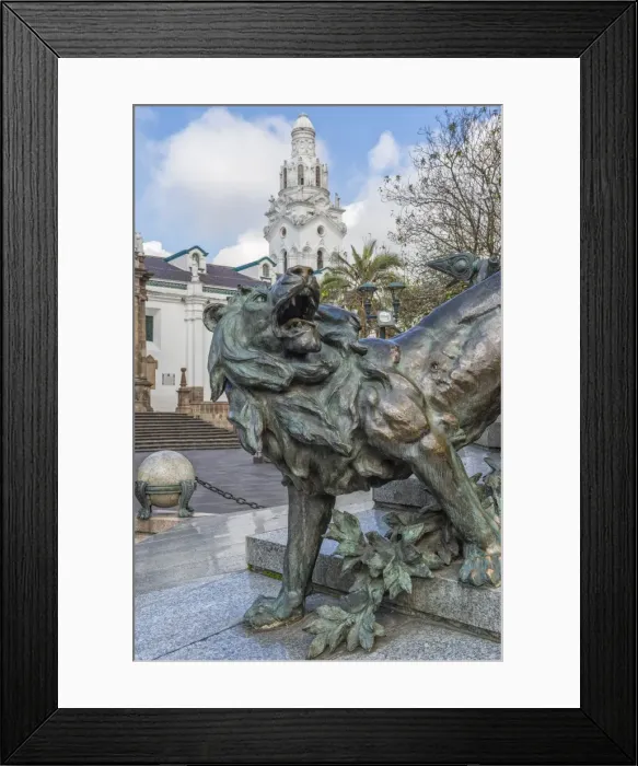Framed Print : Independence Square, Memorial to the Heroes of the Independence, Quito, UNESCO World Heritage Site, Pichincha Province, Ecuador, South America Framed Print : Independence Square, Memorial to the Heroes of the Independence, Quito, UNESCO World Heritage Site, Pichincha Province, Ecuador, South America