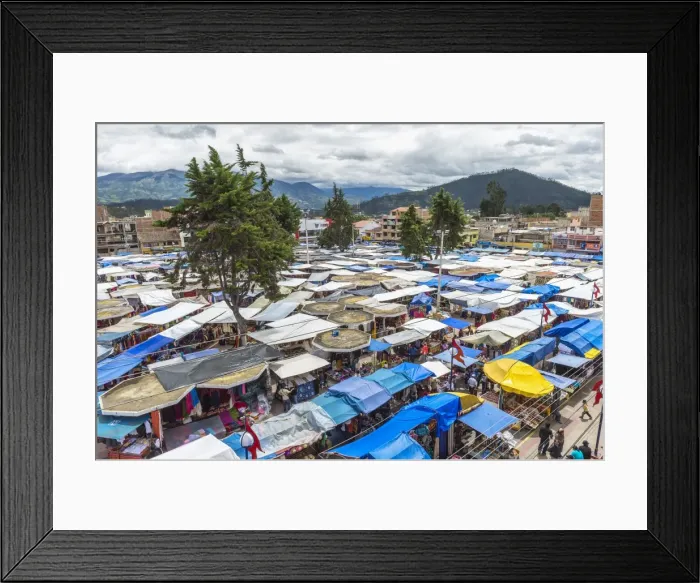 Framed Print : Otavalo market, Imbabura Province, Ecuador, South America Framed Print : Otavalo market, Imbabura Province, Ecuador, South America