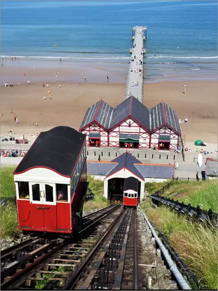 Cliff Tramway and the Pier at Saltburn by the Sea, Redcar and Cleveland, North Yorkshire, Yorkshire, England, United Kingdom, Europe