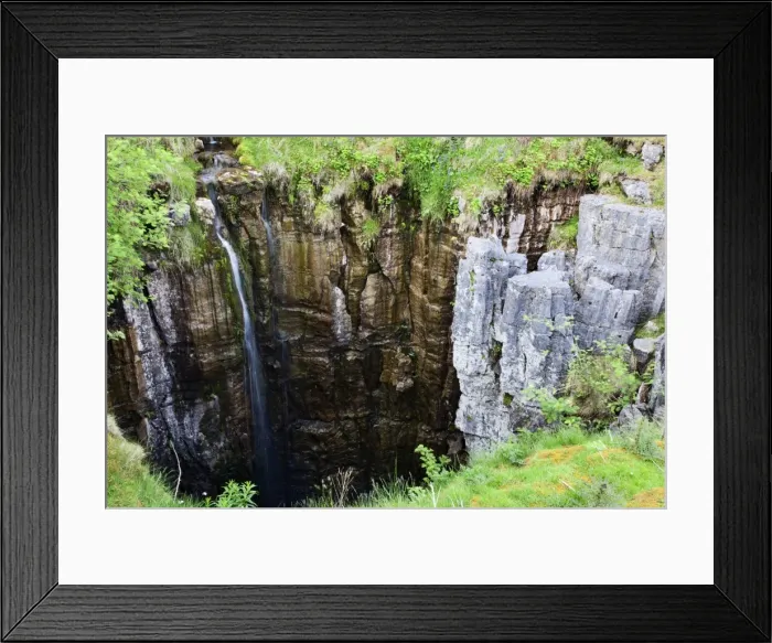 Framed Print : Limestone formations and waterfall at Buttertubs on the Pass from Wensleydale to Swaldale, Yorkshire Dales, Yorkshire, England, United Kingdom, Europe Framed Print : Limestone formations and waterfall at Buttertubs on the Pass from Wensleydale to Swaldale, Yorkshire Dales, Yorkshire, England, United Kingdom, Europe