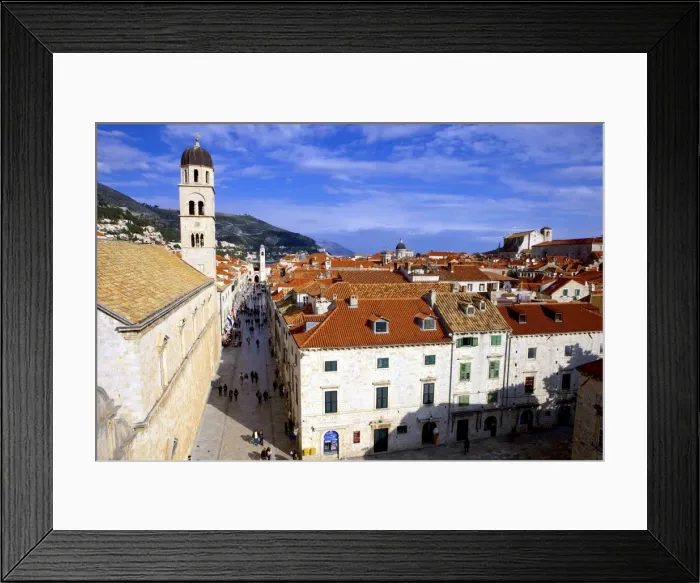Framed Print : Looking down on the Stradun (Placa) from the Walls above the Pile Gate, Old City, UNESCO World Heritage Site, Dubrovnik, Croatia, Europe Framed Print : Looking down on the Stradun (Placa) from the Walls above the Pile Gate, Old City, UNESCO World Heritage Site, Dubrovnik, Croatia, Europe