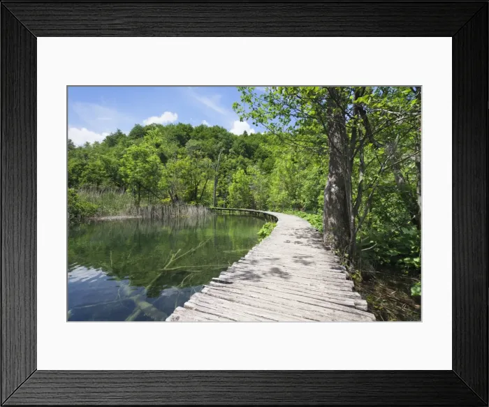 Framed Print : Plitvice Lakes National Park, UNESCO World Heritage Site, Croatia, Europe Framed Print : Plitvice Lakes National Park, UNESCO World Heritage Site, Croatia, Europe