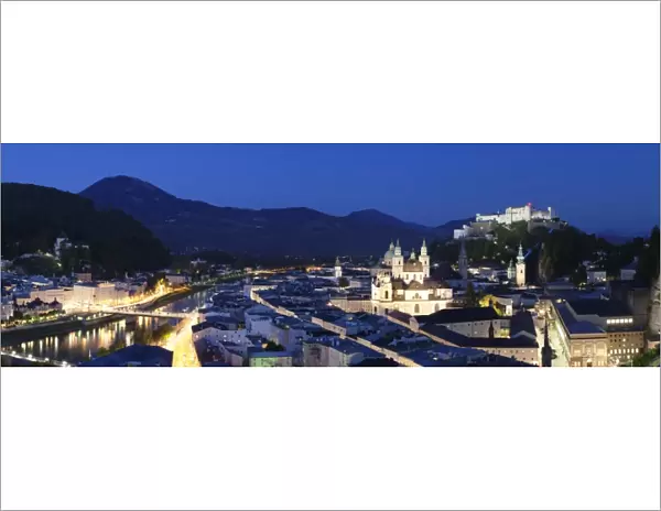 View over the old town of Salzburg, UNESCO World Heritage Site, Salzburg, Salzburger Land, Austria, Europe