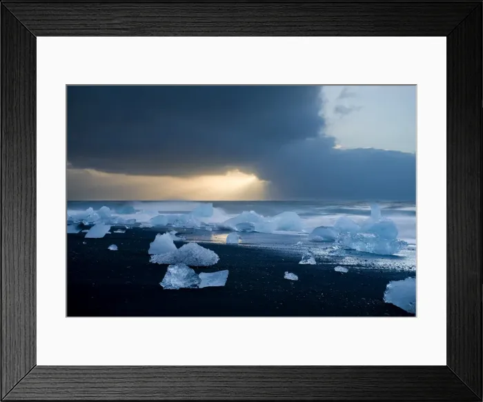 Framed Print : Icebergs on Beach, Jokulsarlon, Iceland, Polar Regions Framed Print : Icebergs on Beach, Jokulsarlon, Iceland, Polar Regions