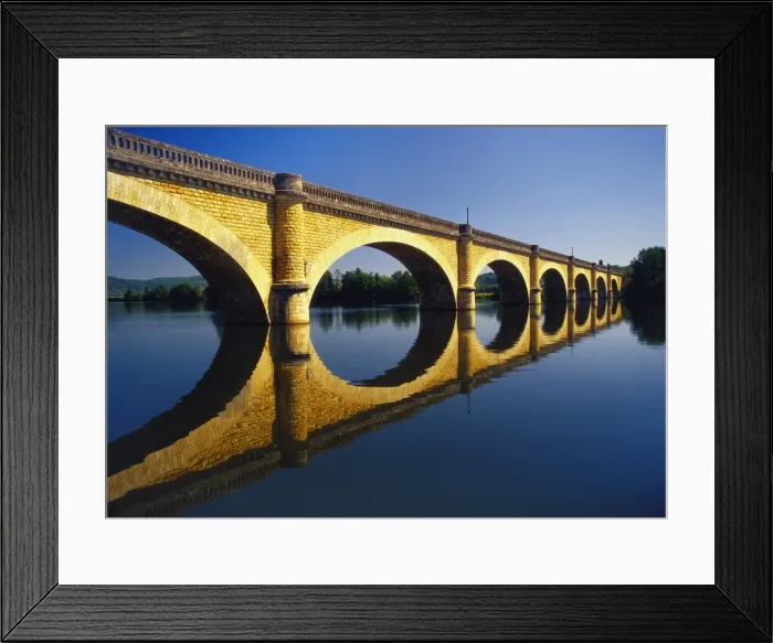 Framed Print : Bridge Over the Dordogne River, Aquitaine, France Framed Print : Bridge Over the Dordogne River, Aquitaine, France