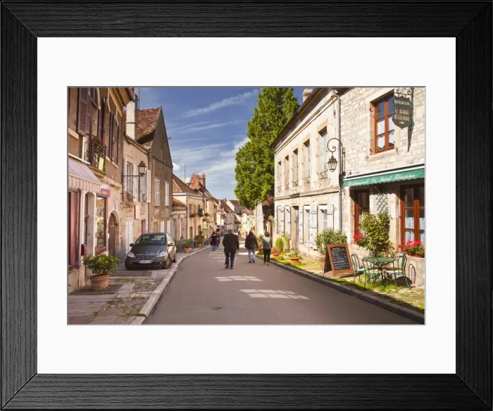 Framed Print : Looking down the main street in the hilltop village of Vezelay in the Yonne area of Burgundy, France, Europe Framed Print : Looking down the main street in the hilltop village of Vezelay in the Yonne area of Burgundy, France, Europe