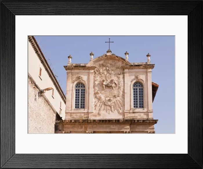Framed Print : Chapelle Des Penitents Noirs de la Misericorde in the city of Avignon, Vaucluse, France, Europe Framed Print : Chapelle Des Penitents Noirs de la Misericorde in the city of Avignon, Vaucluse, France, Europe