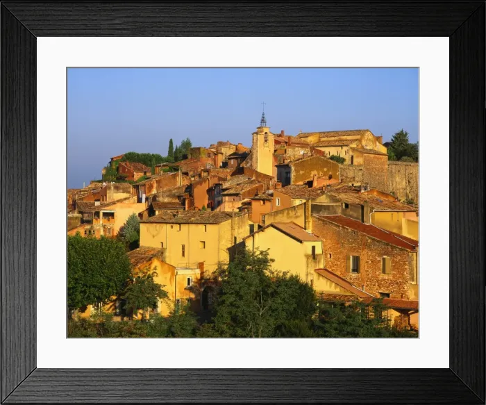 Framed Print : Roussillon Village, Provence, France Framed Print : Roussillon Village, Provence, France