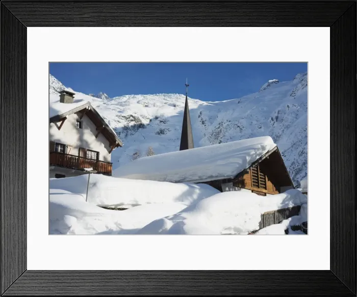 Framed Print : Heavy snowfall in Le Tour, Chamonix Valley, Haute-Savoie, French Alps, France, Europe Framed Print : Heavy snowfall in Le Tour, Chamonix Valley, Haute-Savoie, French Alps, France, Europe