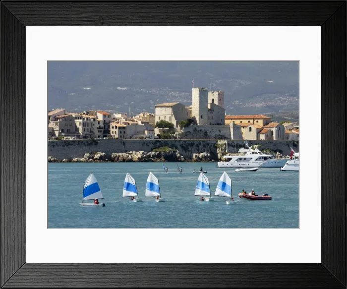 Framed Print : View of old town and bay, Antibes, Provence-Alpes-Cote d Azur, French Riviera, Provence, France, Mediterranean, Europe Framed Print : View of old town and bay, Antibes, Provence-Alpes-Cote d Azur, French Riviera, Provence, France, Mediterranean, Europe