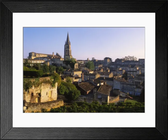 Framed Print : St Emilion, Gironde, Aquitaine, France Framed Print : St Emilion, Gironde, Aquitaine, France