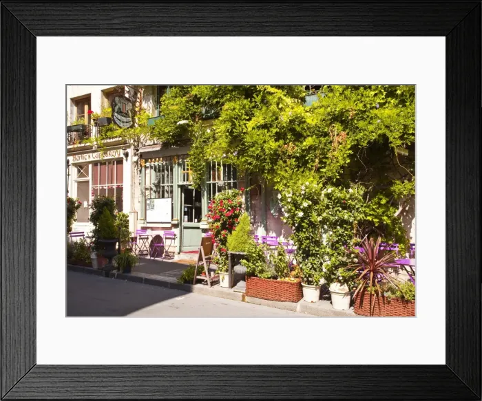 Framed Print : A cafe in the backstreets of Ile de la Cite, Paris, France, Europe Framed Print : A cafe in the backstreets of Ile de la Cite, Paris, France, Europe