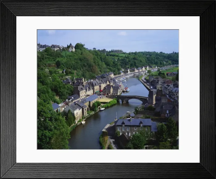 Framed Print : Dinan, Cotes d Armor, Britanny, France Framed Print : Dinan, Cotes d Armor, Britanny, France