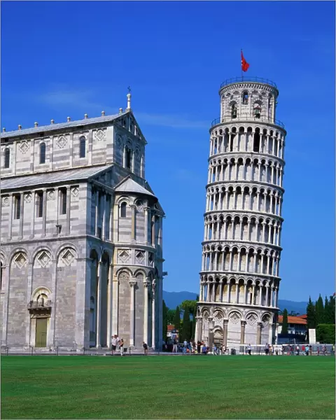 Leaning Tower of Pisa and the Duomo, Pisa, Tuscany, Italy