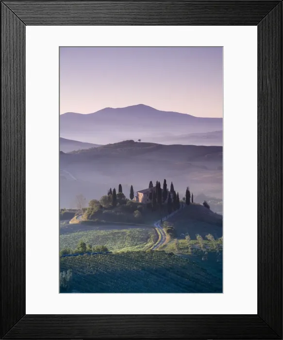 Framed Print : Iconic Tuscan Farmhouse, Val d Orcia, UNESCO World Heritage Site, Tuscany, Italy, Europe Framed Print : Iconic Tuscan Farmhouse, Val d Orcia, UNESCO World Heritage Site, Tuscany, Italy, Europe