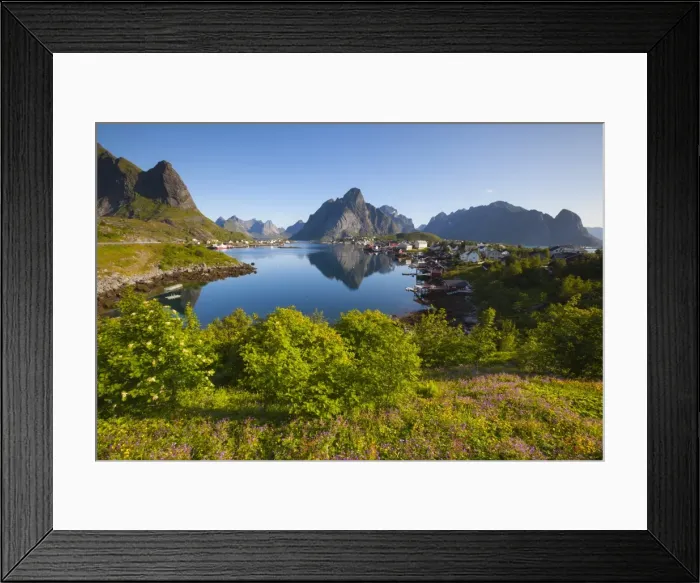 Framed Print : The picturesque fishing village of Reine, Moskenesoy, Lofoten, Nordland, Norway, Scandinavia, Europe Framed Print : The picturesque fishing village of Reine, Moskenesoy, Lofoten, Nordland, Norway, Scandinavia, Europe