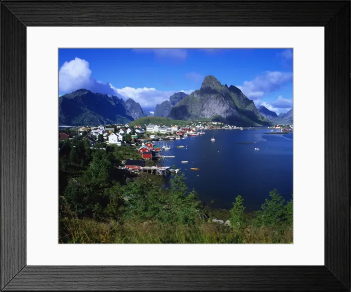 Framed Print : Reine Town, Moskenesoy, Lofoten, Norway Framed Print : Reine Town, Moskenesoy, Lofoten, Norway