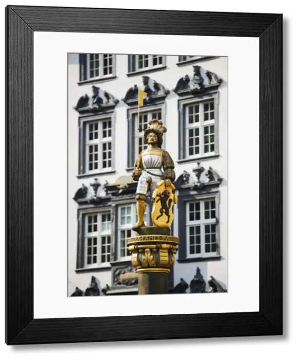 Framed Print : Statue in medieval Old Town, Schaffhausen, Switzerland, Europe Framed Print : Statue in medieval Old Town, Schaffhausen, Switzerland, Europe