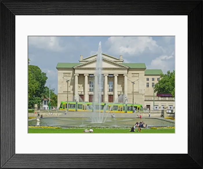Framed Print : Teatre Wielki (Great Theatre), Poznan, Poland, Europe Framed Print : Teatre Wielki (Great Theatre), Poznan, Poland, Europe