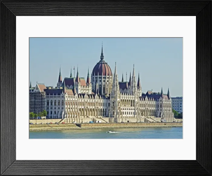 Framed Print : Hungarian Parliament Building, Banks of the Danube, UNESCO World Heritage Site, Budapest, Hungary, Europe Framed Print : Hungarian Parliament Building, Banks of the Danube, UNESCO World Heritage Site, Budapest, Hungary, Europe