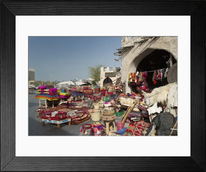 Framed Print : Souk Waqif, Doha, Qatar, Middle East Framed Print : Souk Waqif, Doha, Qatar, Middle East