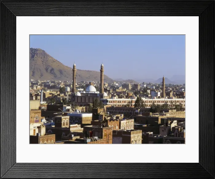 Framed Print : Cityscape of Sanaa, Yemen, Middle East Framed Print : Cityscape of Sanaa, Yemen, Middle East