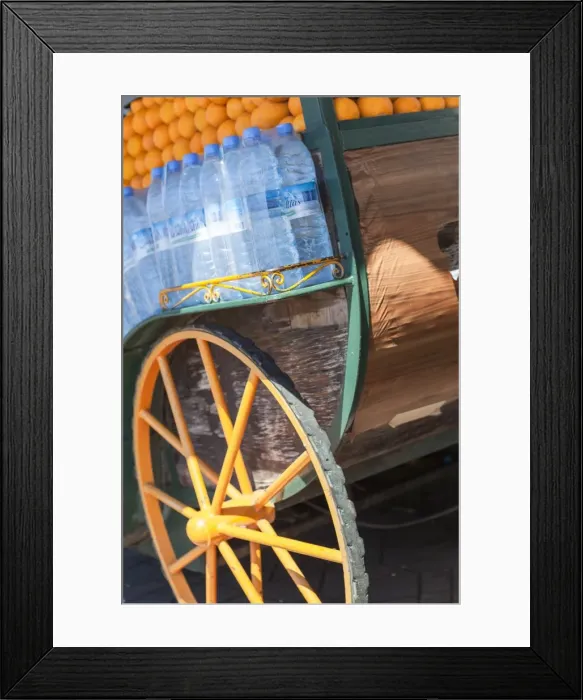Framed Print : The cart of an orange juice seller in Jemaa El Fna, Marrakesh, Morocco, North Africa, Africa Framed Print : The cart of an orange juice seller in Jemaa El Fna, Marrakesh, Morocco, North Africa, Africa