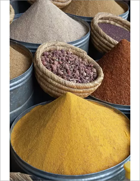 Spices in the souk, Marrakech, Morocco, North Africa, Africa