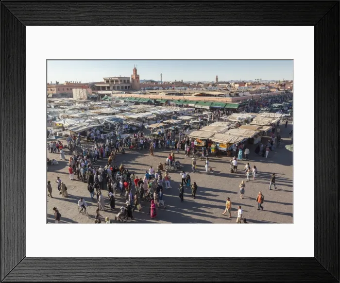 Framed Print : Passers-by gather round street performers in Jemaa El Fna at dusk, Marrakesh, Morocco, North Africa, Africa Framed Print : Passers-by gather round street performers in Jemaa El Fna at dusk, Marrakesh, Morocco, North Africa, Africa