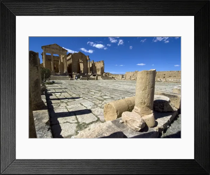 Framed Print : The Capitol Temples (Capitolium), Roman ruins of Sbeitla, Tunisia, North Africa, Africa