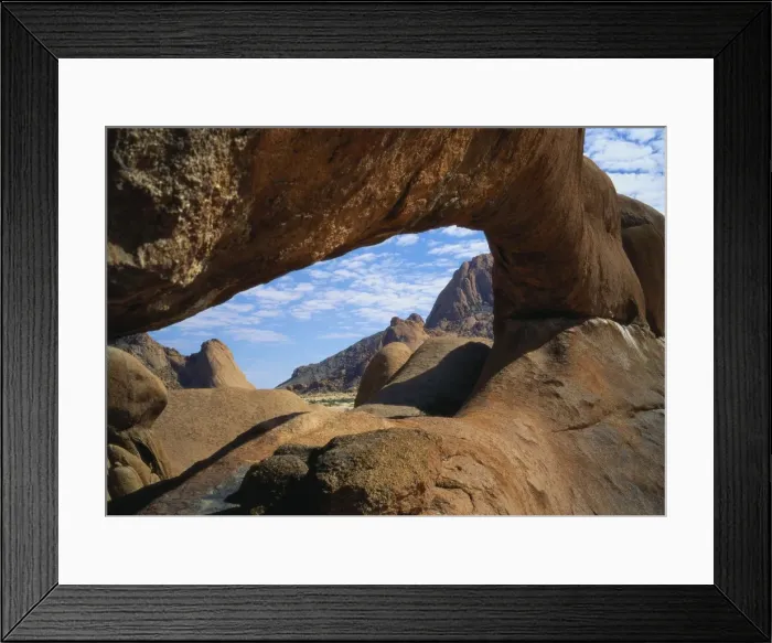 Framed Print : Natural Arch at Spitzkoppe, Namibia, Africa Framed Print : Natural Arch at Spitzkoppe, Namibia, Africa