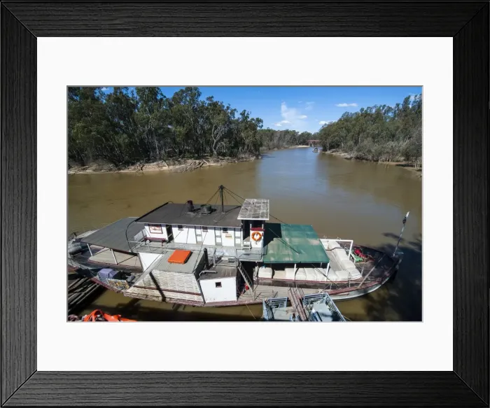 Framed Print : Old steamer in Echuca on the Murray River, Victoria, Australia, Pacific Framed Print : Old steamer in Echuca on the Murray River, Victoria, Australia, Pacific
