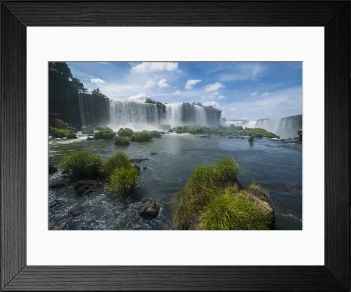 Framed Print : Foz de Iguazu (Iguacu Falls), the largest waterfalls in the world, Iguacu National Park, UNESCO World Heritage Site, Brazil, South America Framed Print : Foz de Iguazu (Iguacu Falls), the largest waterfalls in the world, Iguacu National Park, UNESCO World Heritage Site, Brazil, South America